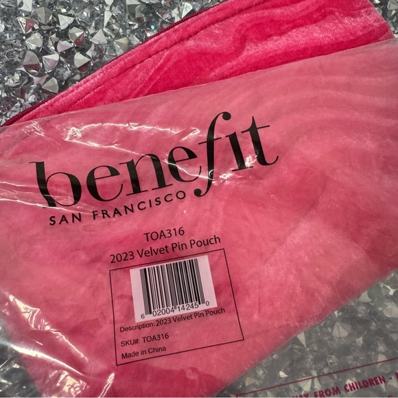 Benefit makeup bag cosmetics brand new pin style brushes gold new in bag pink - Picture 4 of 6